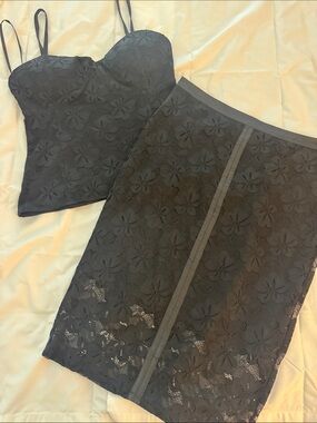 G by Guess Black Floral Lace Pencil Skirt